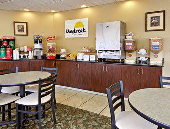 Days By Wyndham Roanoke Rapids 3* Weldon