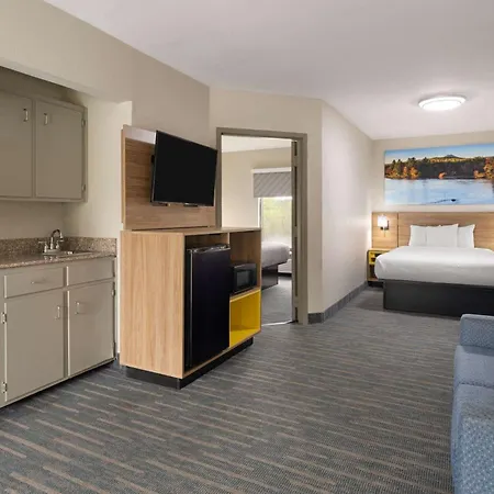 Days Inn By Wyndham Weldon Roanoke Rapids Exterior photo