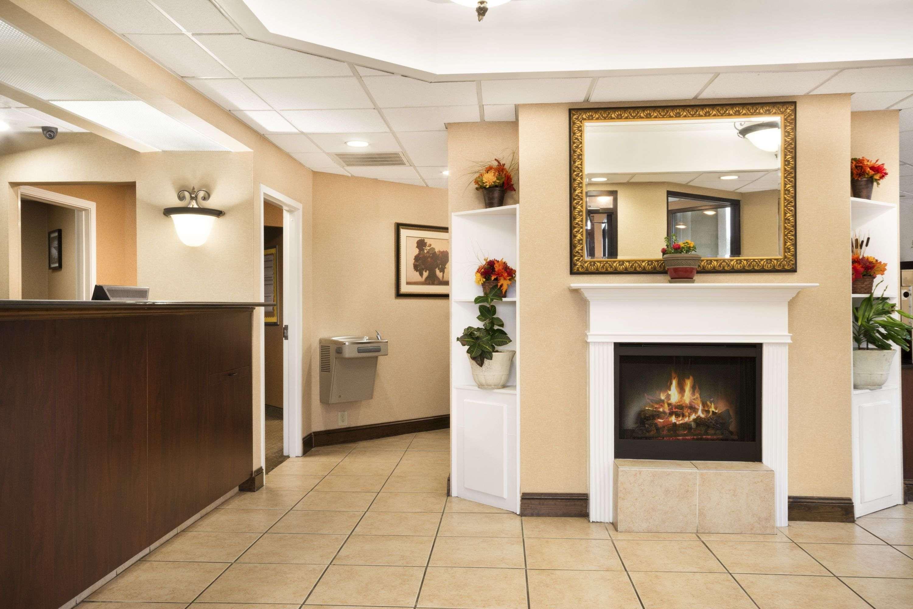 Days By Wyndham Roanoke Rapids Hotel 3*