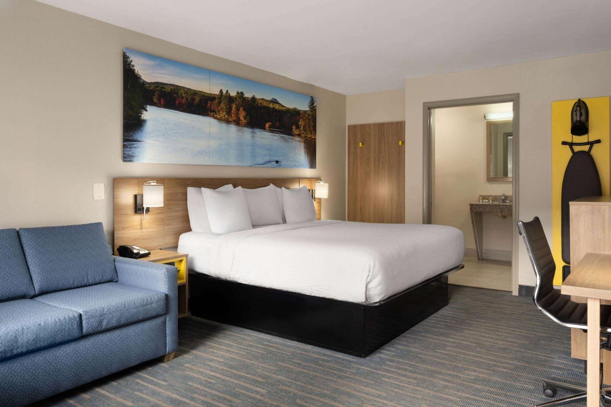 Days By Wyndham Roanoke Rapids