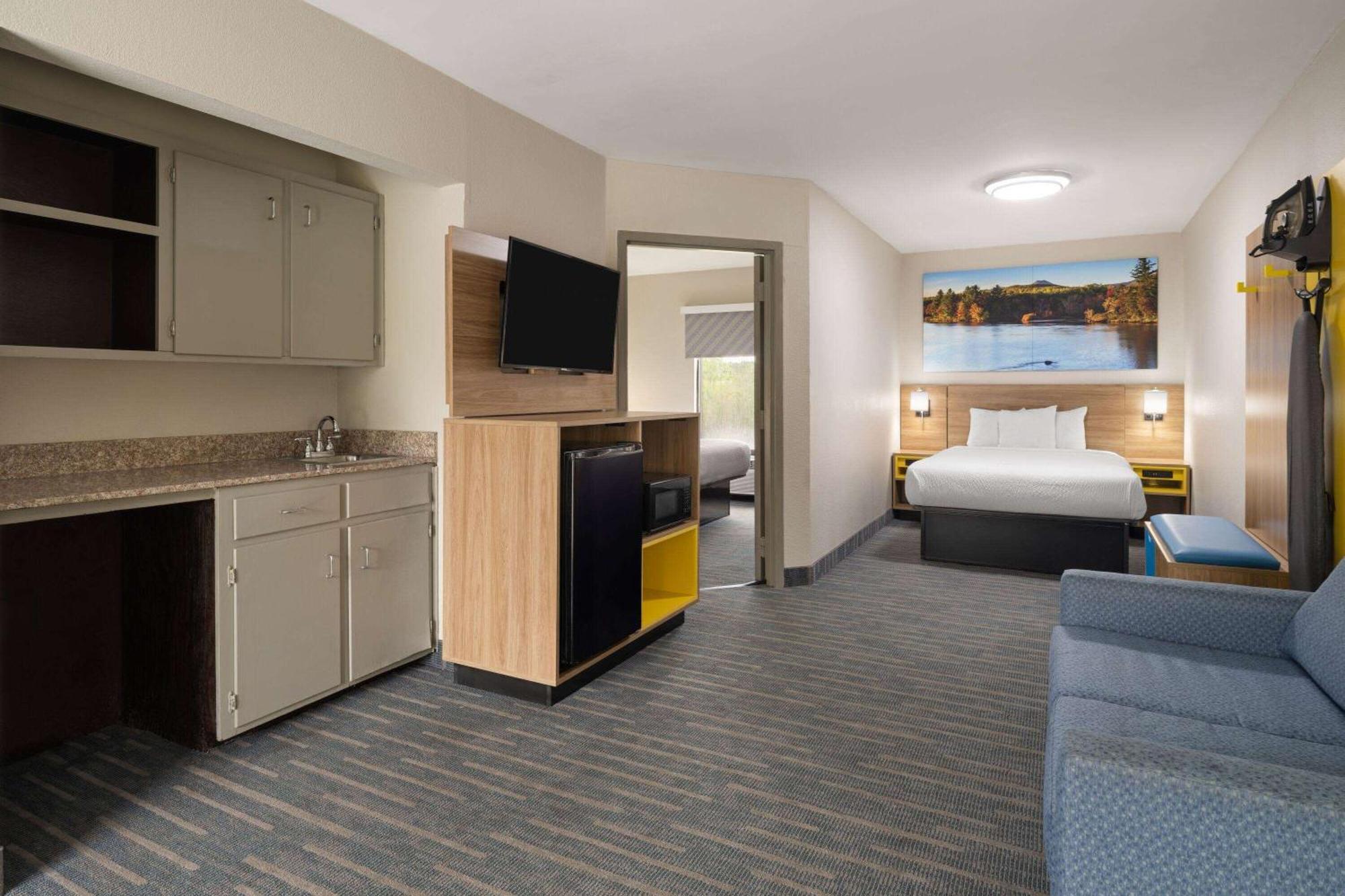 Hotel Days By Wyndham Roanoke Rapids 3*