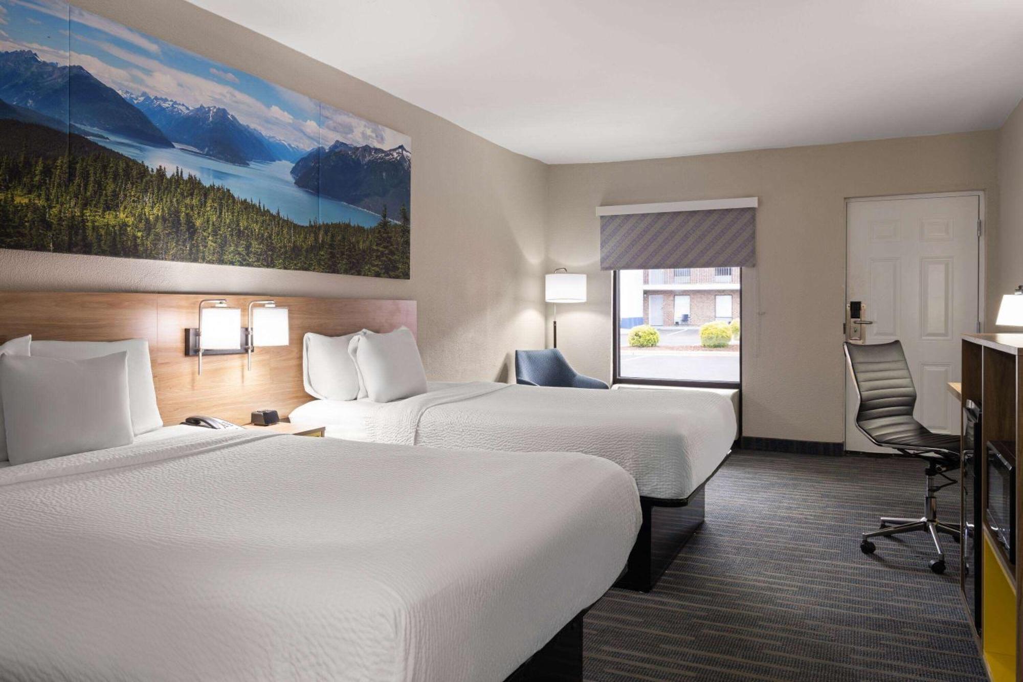 Days By Wyndham Roanoke Rapids 3*